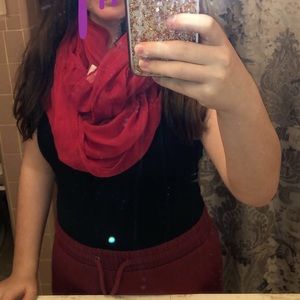 Pink/red scarf